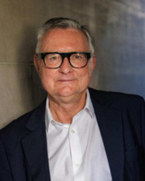 Headshot of Grzegorz Ekiert.