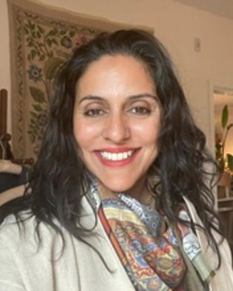 Headshot of Zahra Hayat.