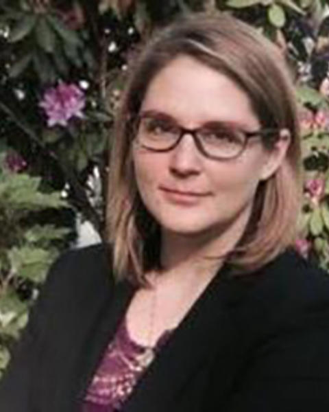 Headshot of Jocelyn Viterna.