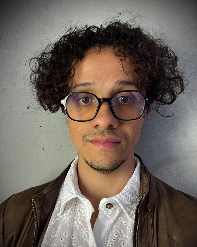 Headshot of Livio Silva-Muller