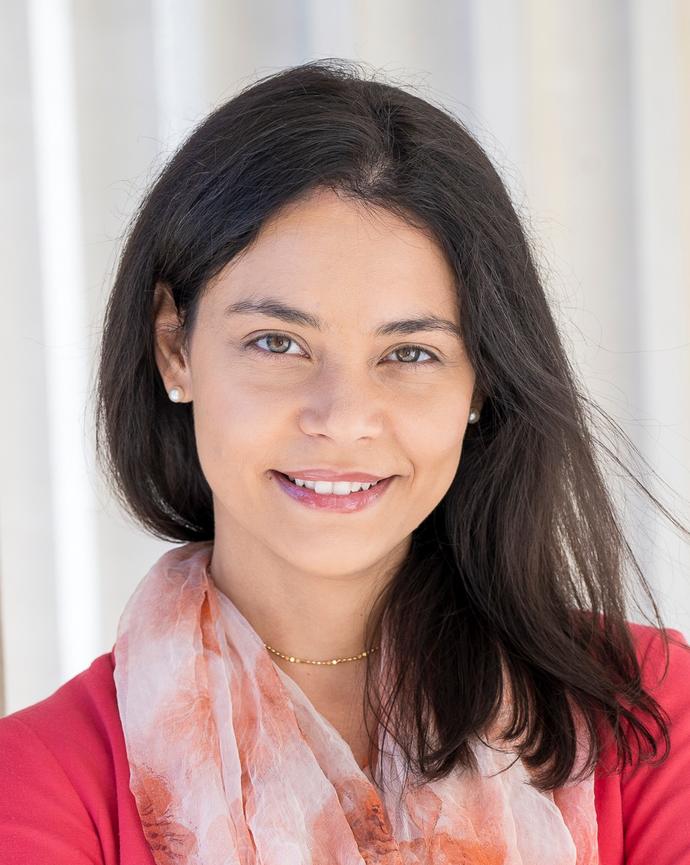 Headshot of Caterina Chiopris.